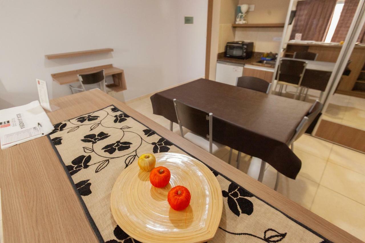 Apart Hotel Rivadavia 815 Neuquén Zewnętrze zdjęcie