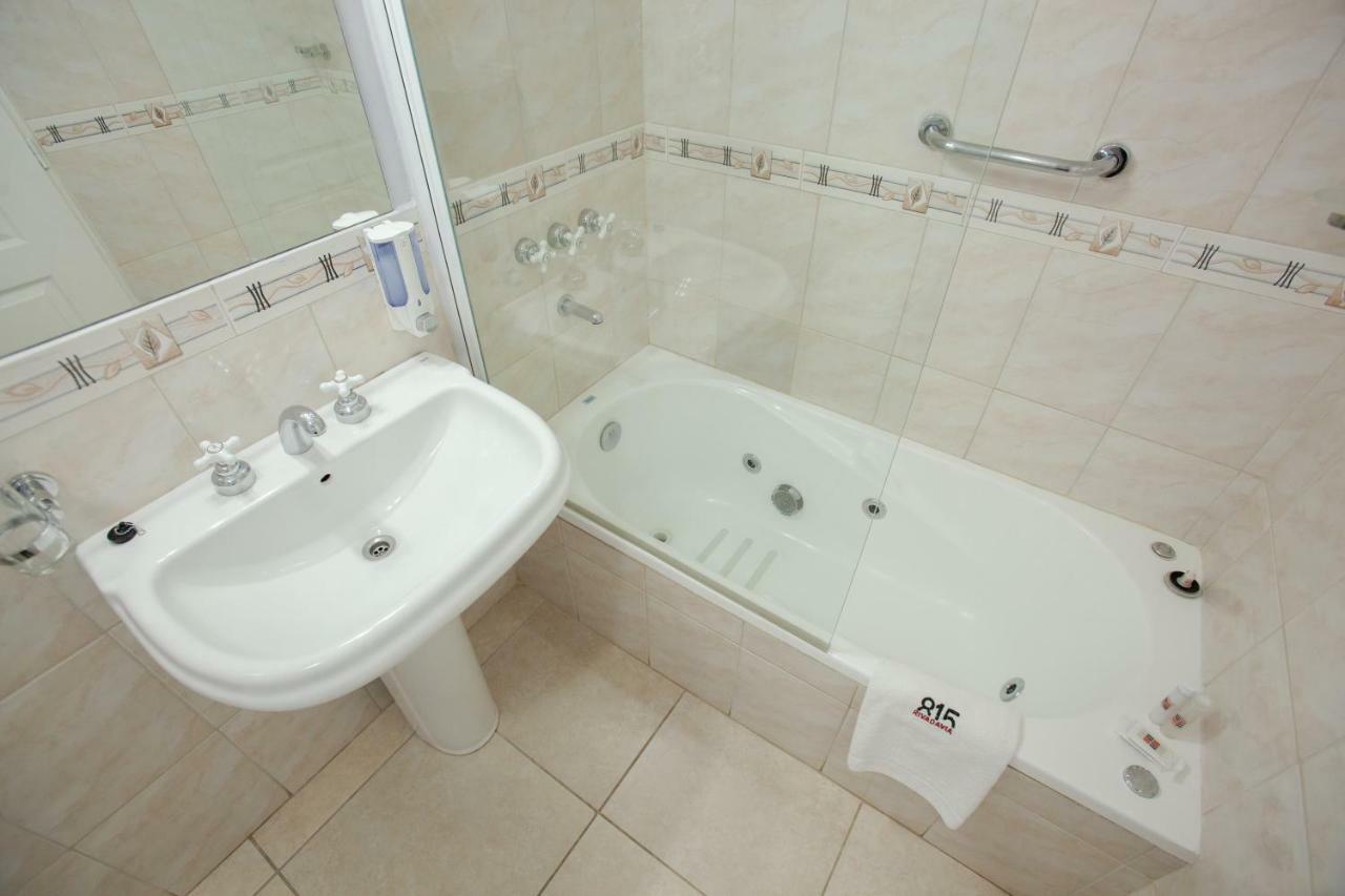 Apart Hotel Rivadavia 815 Neuquén Zewnętrze zdjęcie