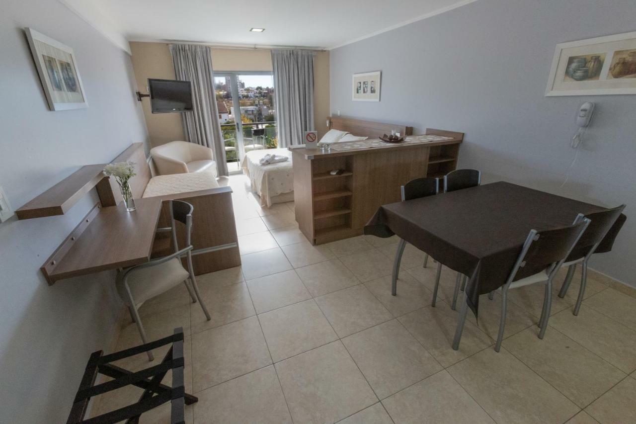 Apart Hotel Rivadavia 815 Neuquén Zewnętrze zdjęcie